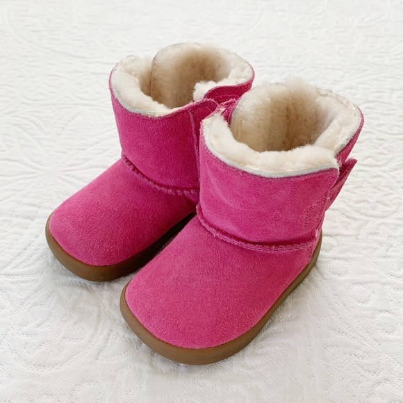 UGG‎ Girls' Keelan Boots, Pink (Sz 02/03) - Picture 1 of 6